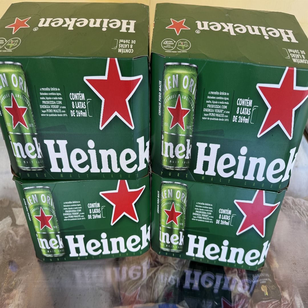 4 cxs de Heineken 06/6